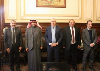 وزير الزراعة يلتقي بالرئيس التنفيذي الجديد لشركة “دواجن الوطنية” السعودية