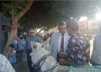 جانب من القافلة البيطرية الزراعية