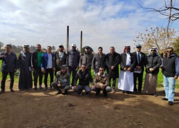وفد سعودي يزور حقول الكينوا بمشاركة مركز بحوث الصحراء