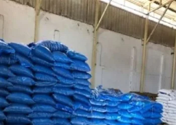 مصادرة 10 أطنان علف حيوانى مجهول المصدر خلال حملة تموينية بالغربية