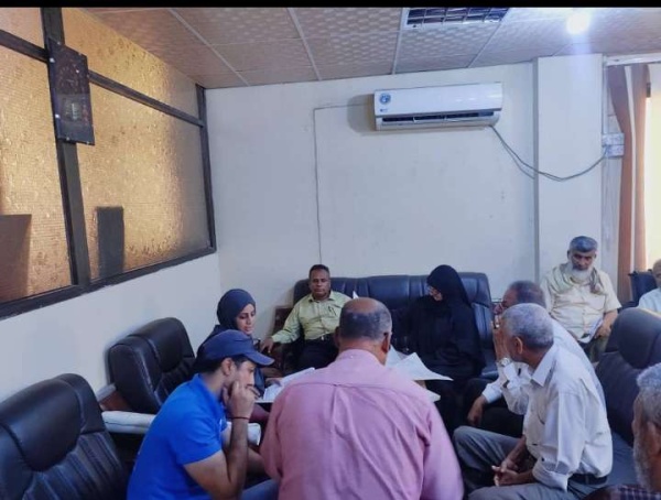 هيئة المصايد السمكية في خليج عدن تبحث مع البرنامج الإنمائي ترميم ميناء الاصطياد السمكي