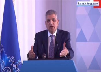 هيئة قناة السويس: تطوير شركة الاستزارع السمكي بإنتاجية 1500 طن أسماك وجمبري سنويا
