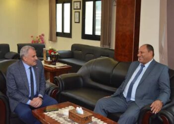 نائب وزير الزراعة يبحث آخر مستجدات جهاز حماية و تنمية البحيرات و الثروة السمكية