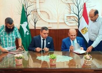 «بيطرى الشرقية» يوقع بروتوكول تعاون مع شئون البيئة للحفاظ على صحة الثروة الحيوانية