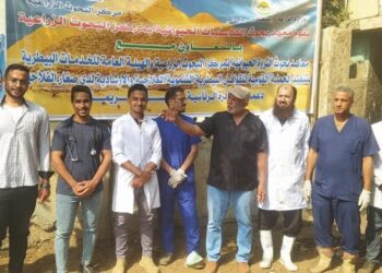 جامعة سوهاج تطلق قافلة بيطرية شاملة بالمجان لقرية «برديس»