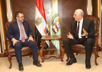 مصر وفنزويلا يبحثان التعاون في مجال تبادل الصادرات الزراعية والأمن الغذائي