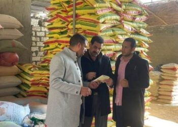 التحفظ على ٢٧٧ طن أعلاف مجهولة المصدر في البحيرة