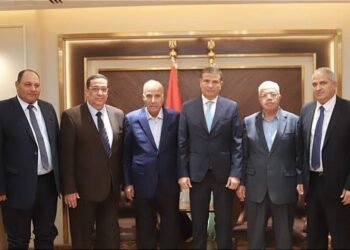 وزيرا الزراعة والتموين يبحثان ضبط أسعار بيض المائدة بالتعاون مع اتحاد منتجي الدواجن