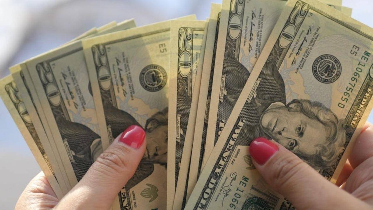 سعر الدولار