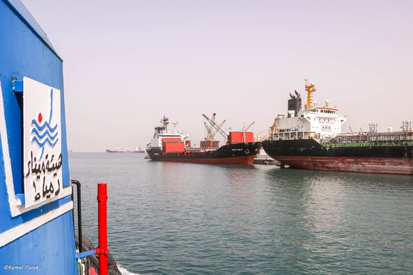 ميناء دمياط
