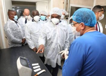 رئيس زامبيا يتفقد معهد الامصال واللقاحات البيطرية بوزارة الزراعة عقب مباحثاته مع الرئيس السيسي