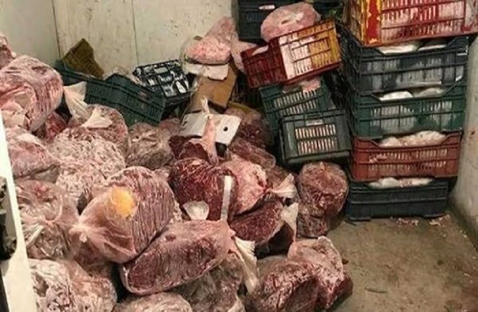 التحفظ على 181 كيلو لحوم ودواجن وأسماك فاسدة