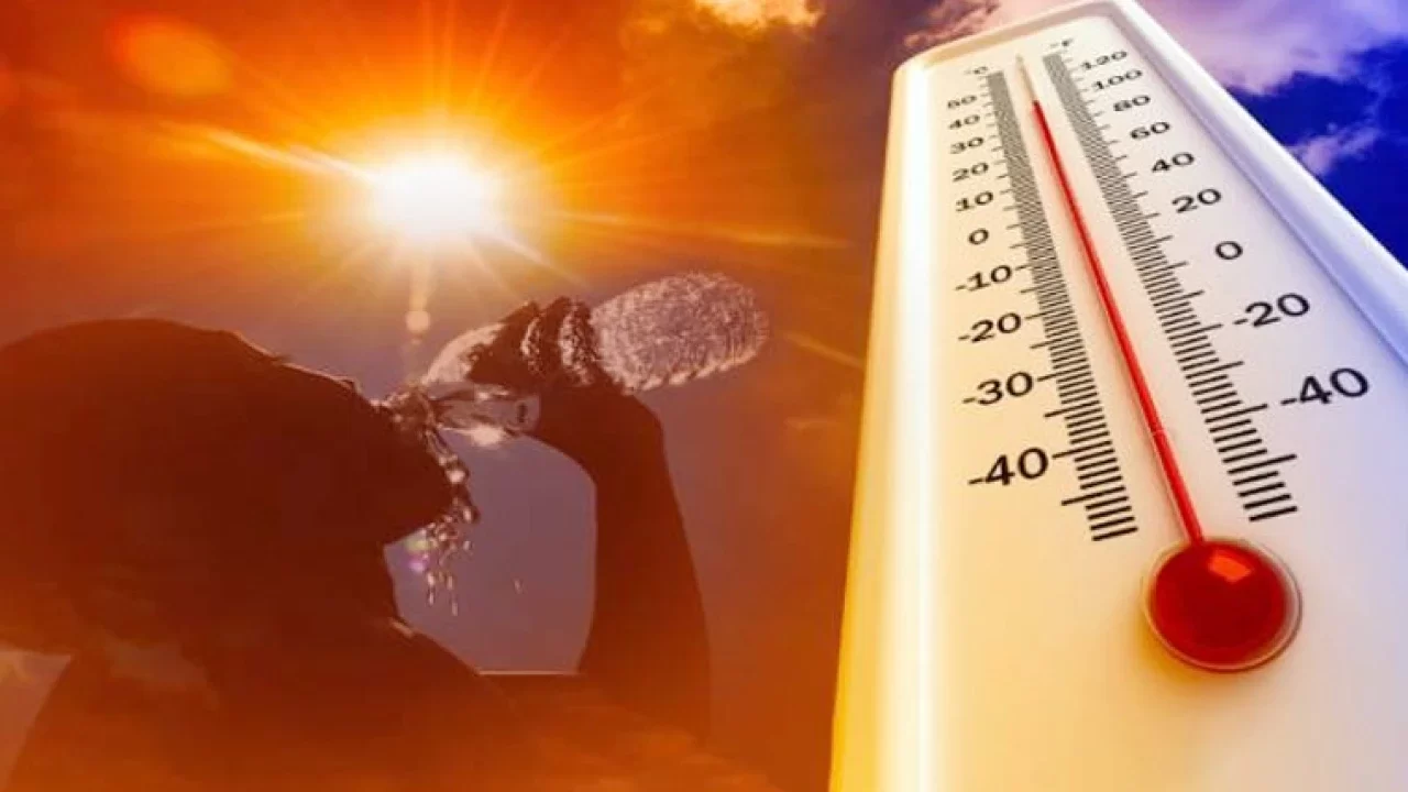 أجواء حارة.. حالة الطقس ودرجات الحرارة اليوم الخميس والعظمى بالقاهرة 34ْ